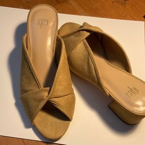 Marigold mules